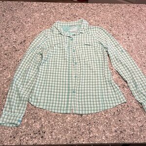 Columbia Medium Button Up